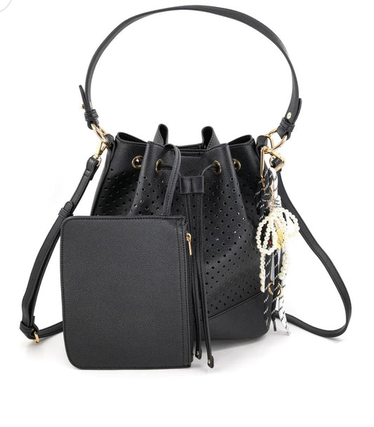 Lara Bag-Black