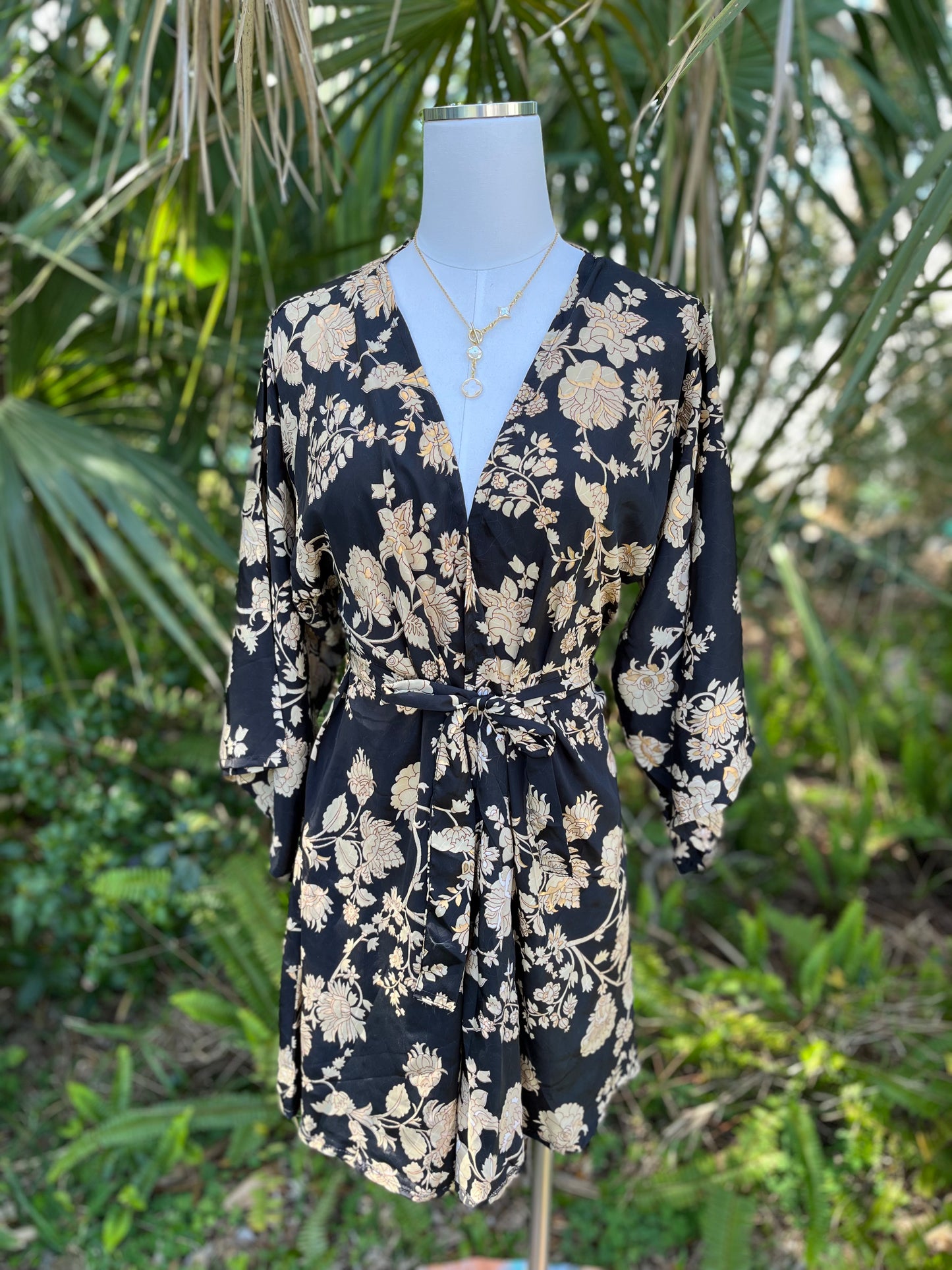 Willow Silk Kimono Top-Black/Private Jet