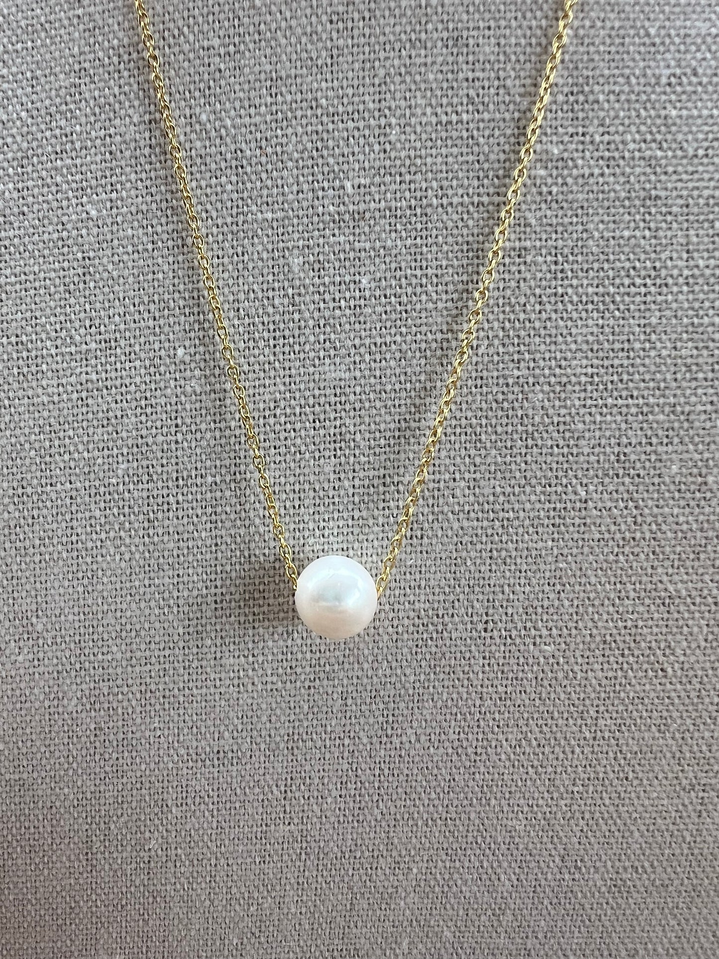 Single Pearl Necklace-Gold