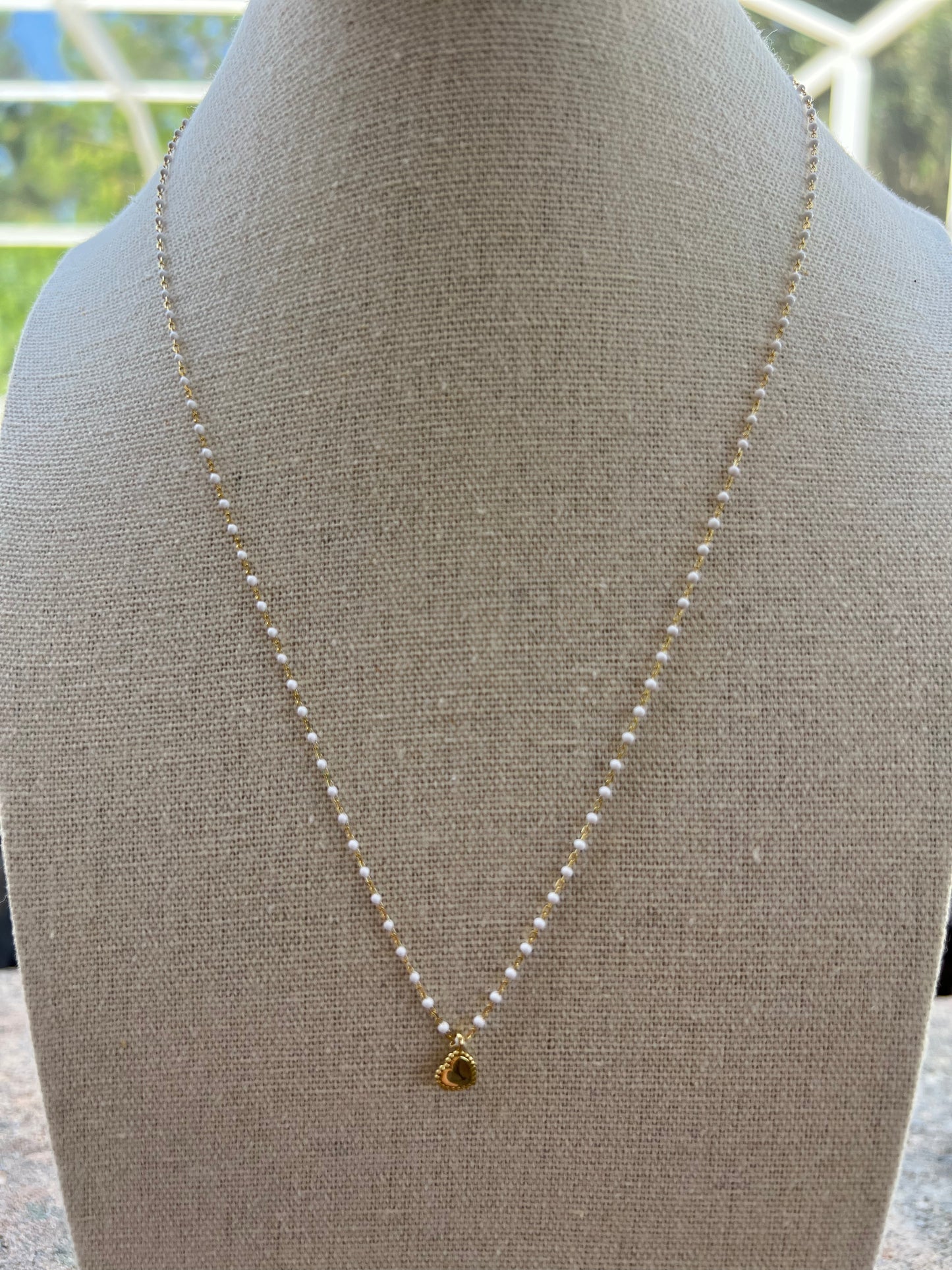 Mini Heart Necklace-White