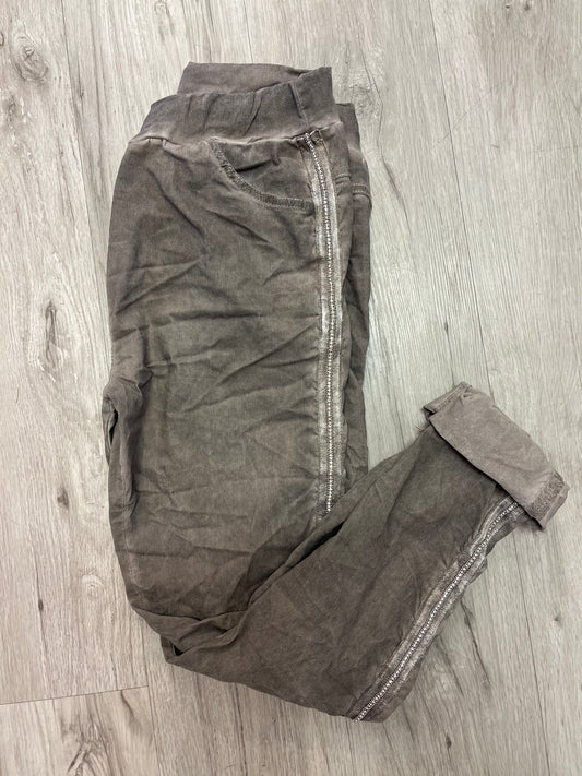 Rhinestone Stretch Pants-Gray