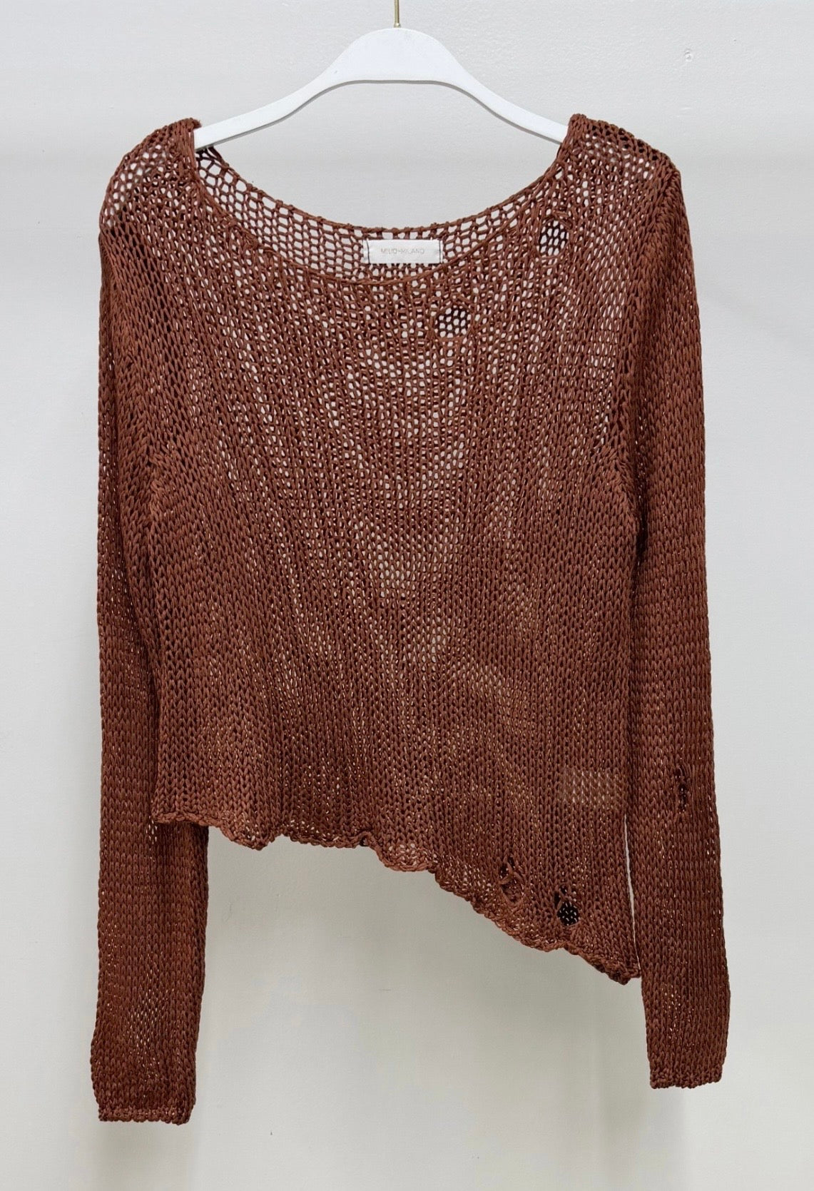 Long Sleeve Asymmetrical Hen Hole Patch Crochet Top-Rust