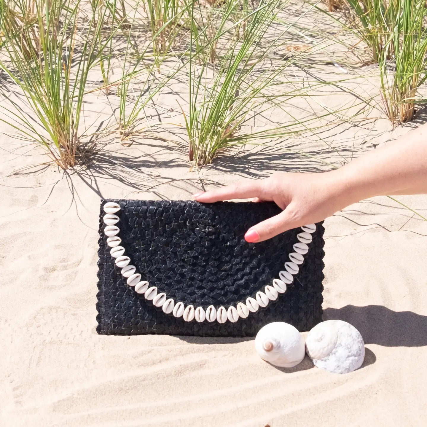 Straw Clutch-Black w/Cowrie Shell Trim