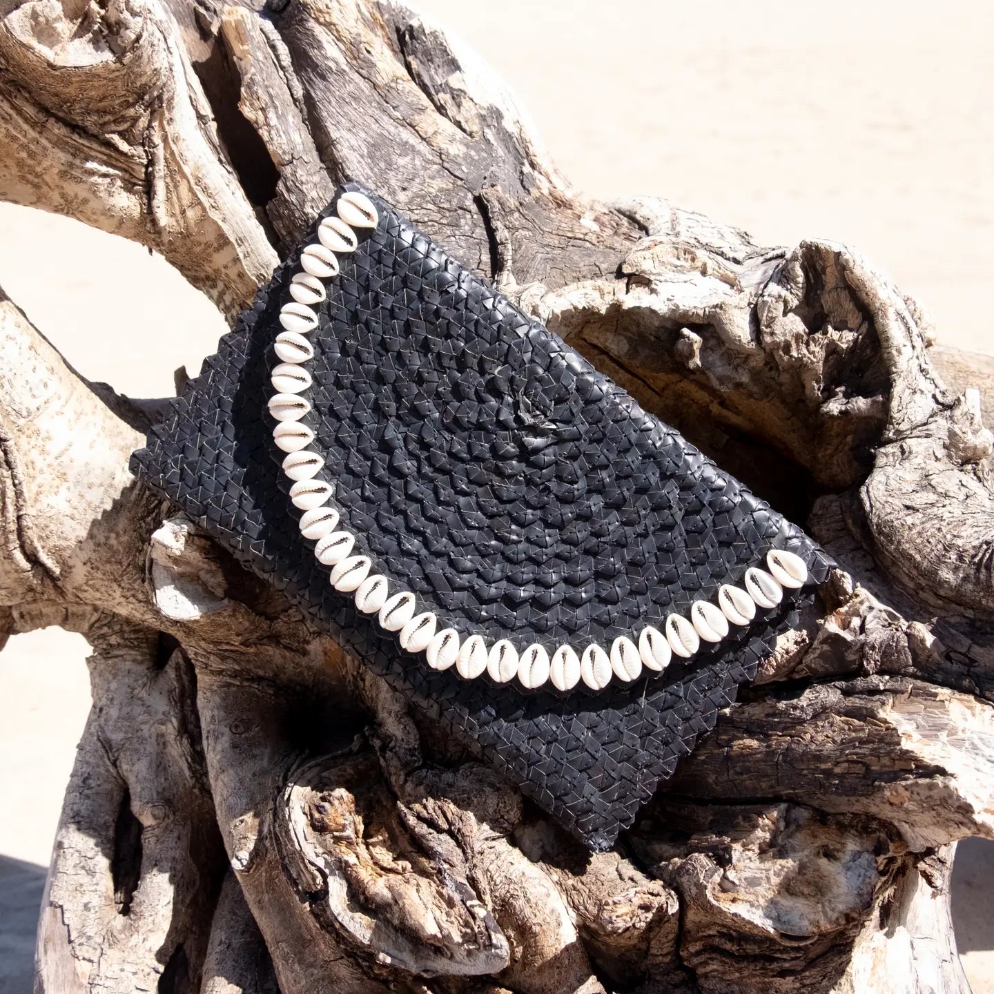 Straw Clutch-Black w/Cowrie Shell Trim