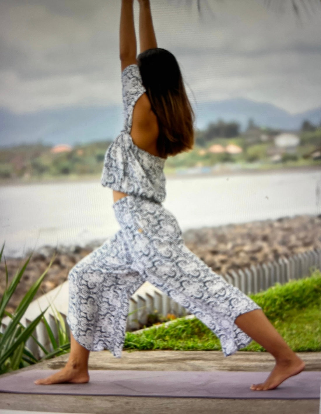 Flared Capris w/2 Pockets-Bohemian Goddess 2