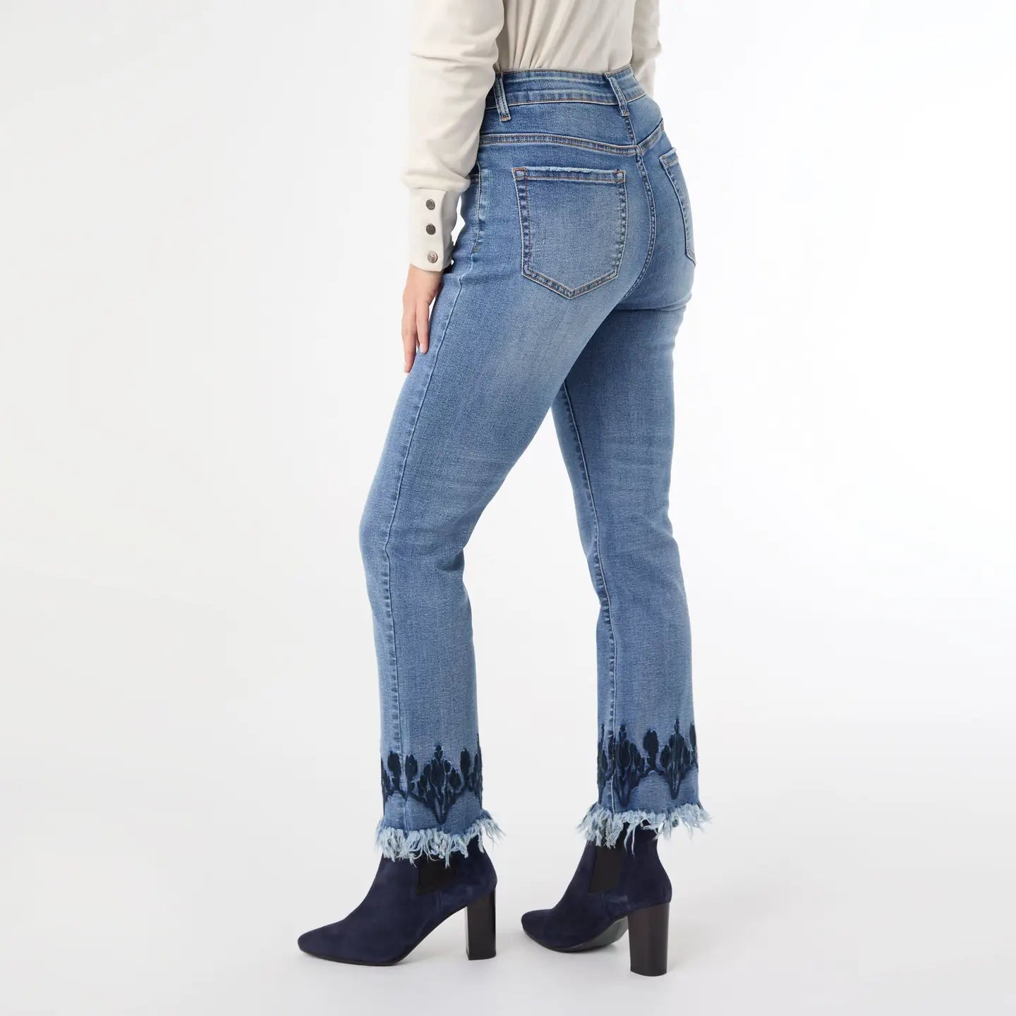 Everstretch Straight Ankle w/Bottom Embroidery