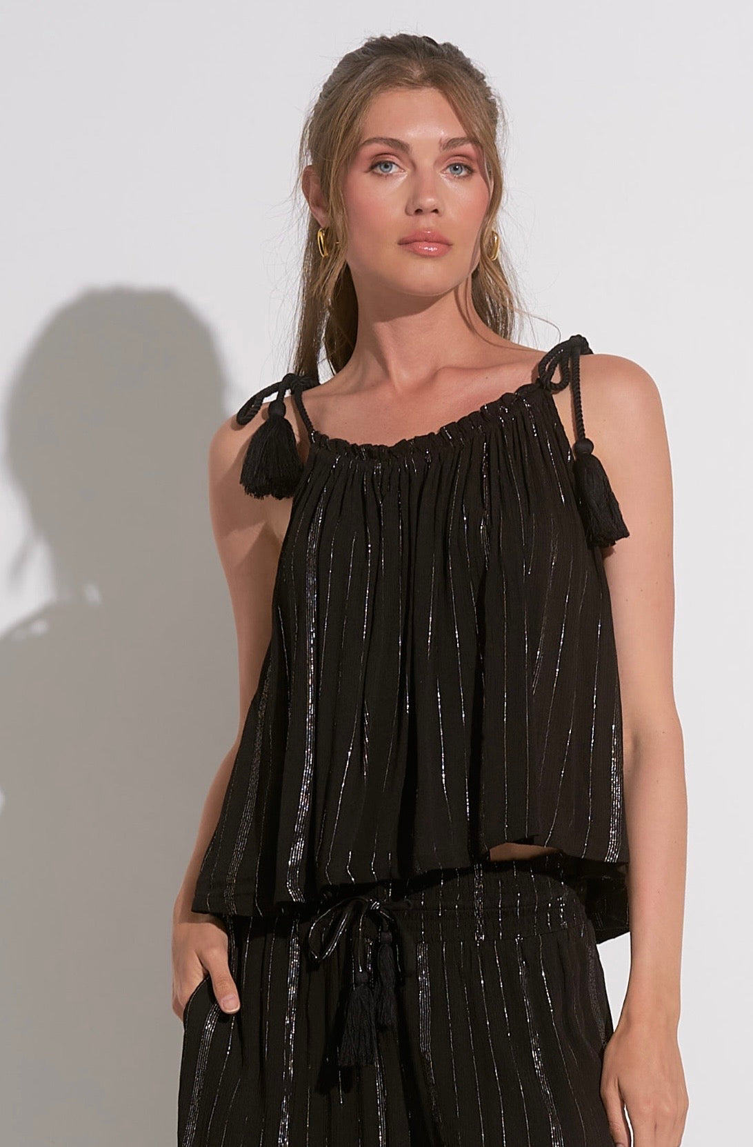 Flowy Tie Spagheti Strap Top-Black Stripe