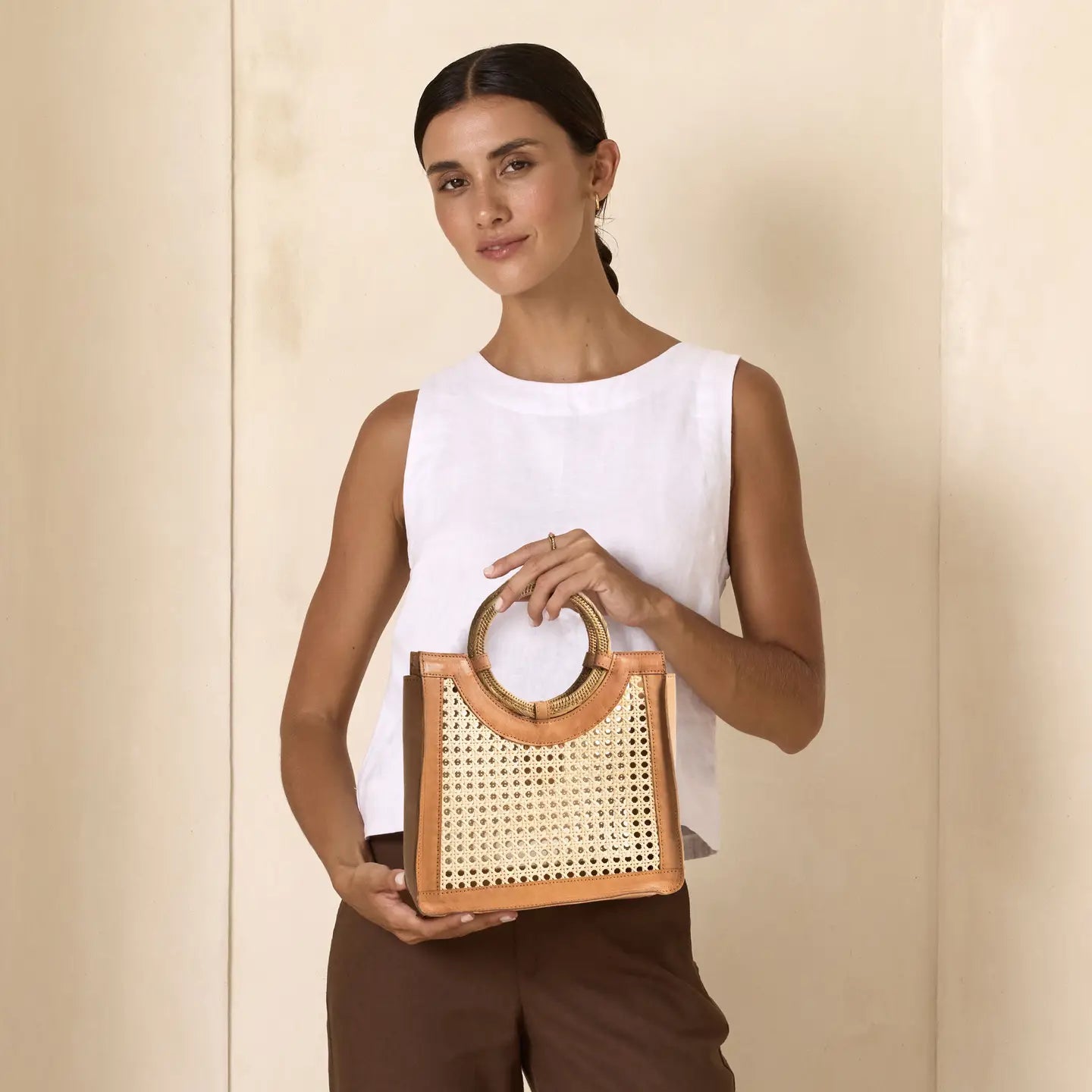 Medium Rattan Cane Weave w/Round Handle