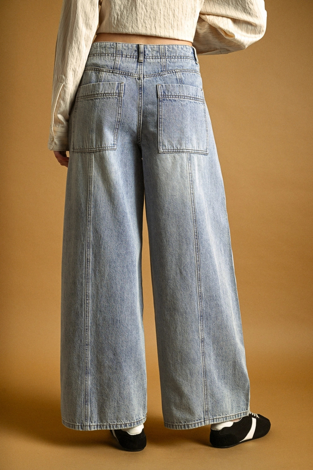 Vintage Wash Wide Leg Paneled Jeans