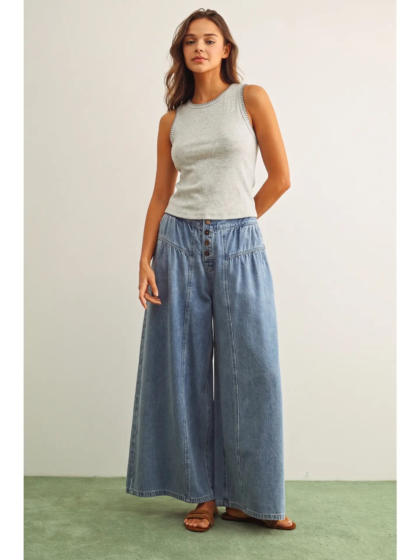 Mini Ribbed Knit Top w/Stitch Detail-Heather Grey