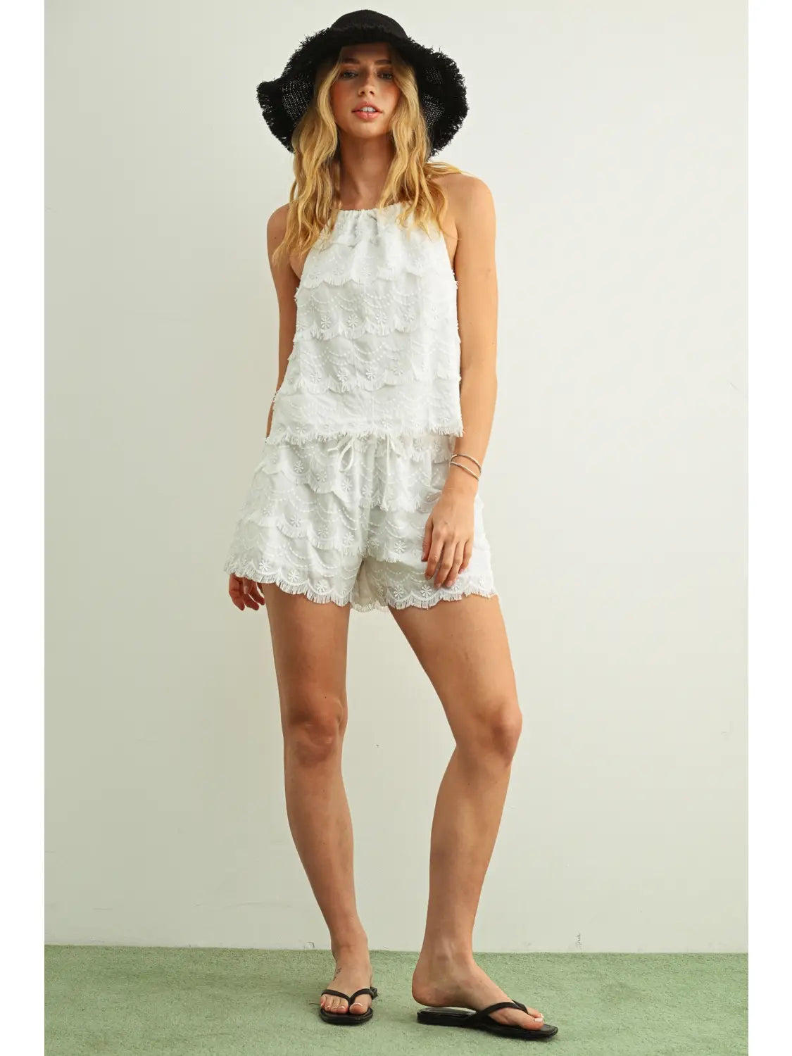 *Tassel Trimmed Top-Off White