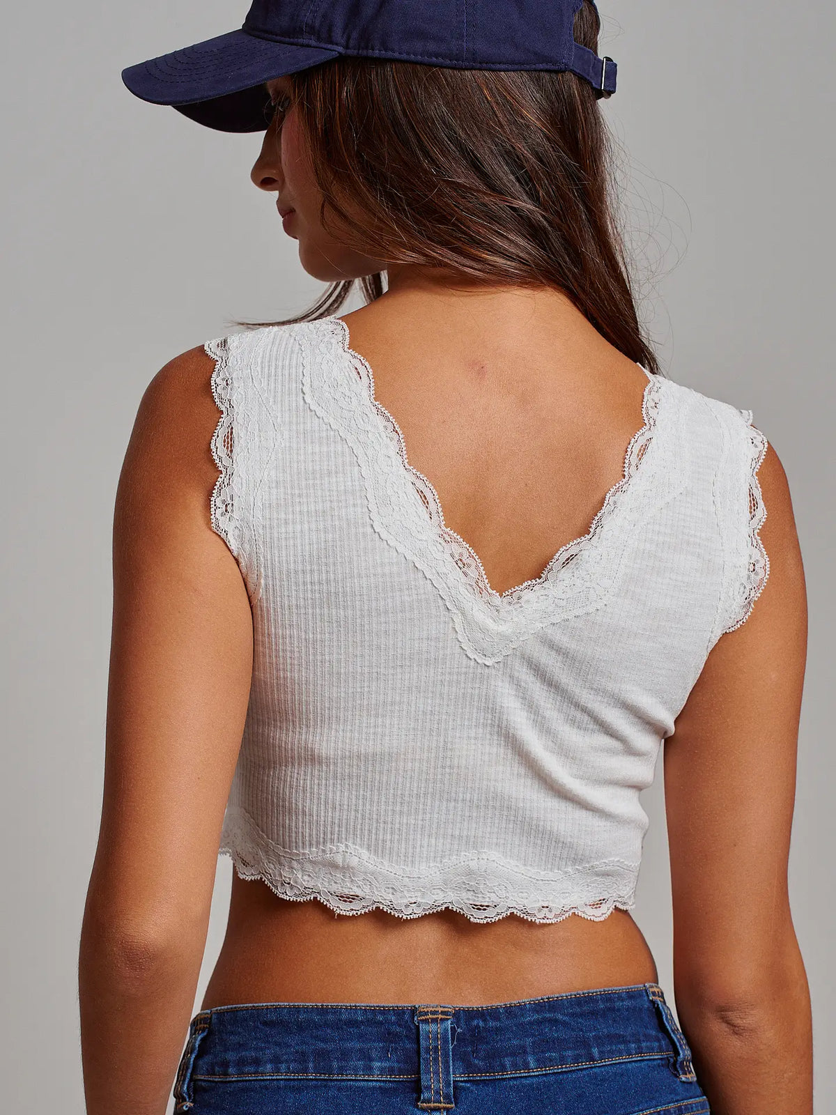 Lace Trim Ribbed Knit V-Neck Crop-White