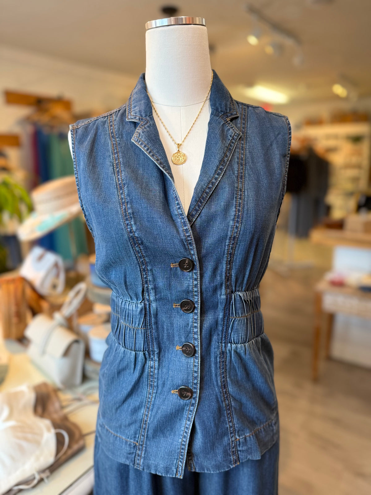 Vest w/Cinched Waist-Navy Wash