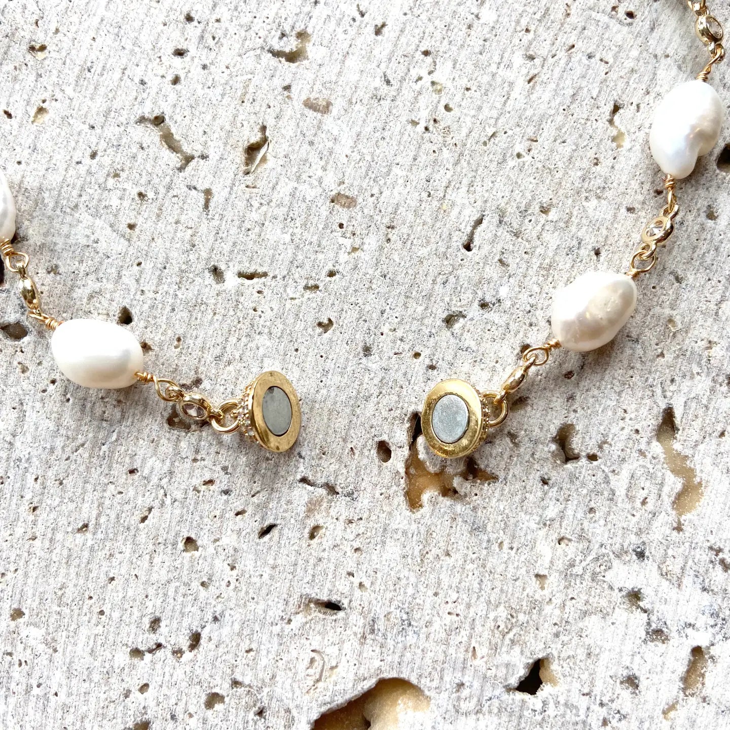 Magnetic Genuine Pearl Necklace