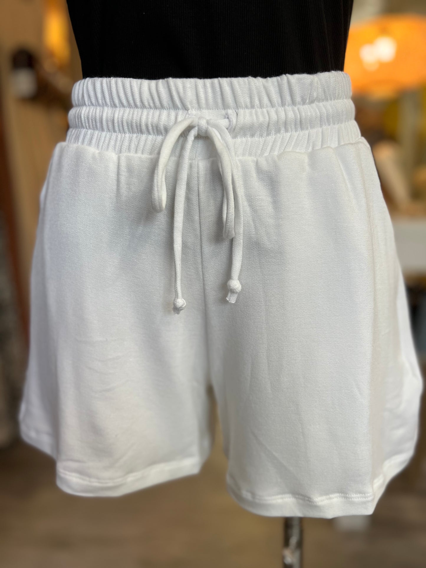 Shorts w/Elastic Waist - White