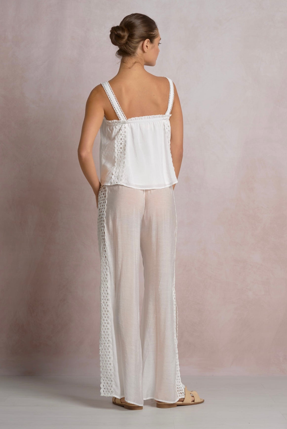 Pants w/Slit and Elastic Waistband-White