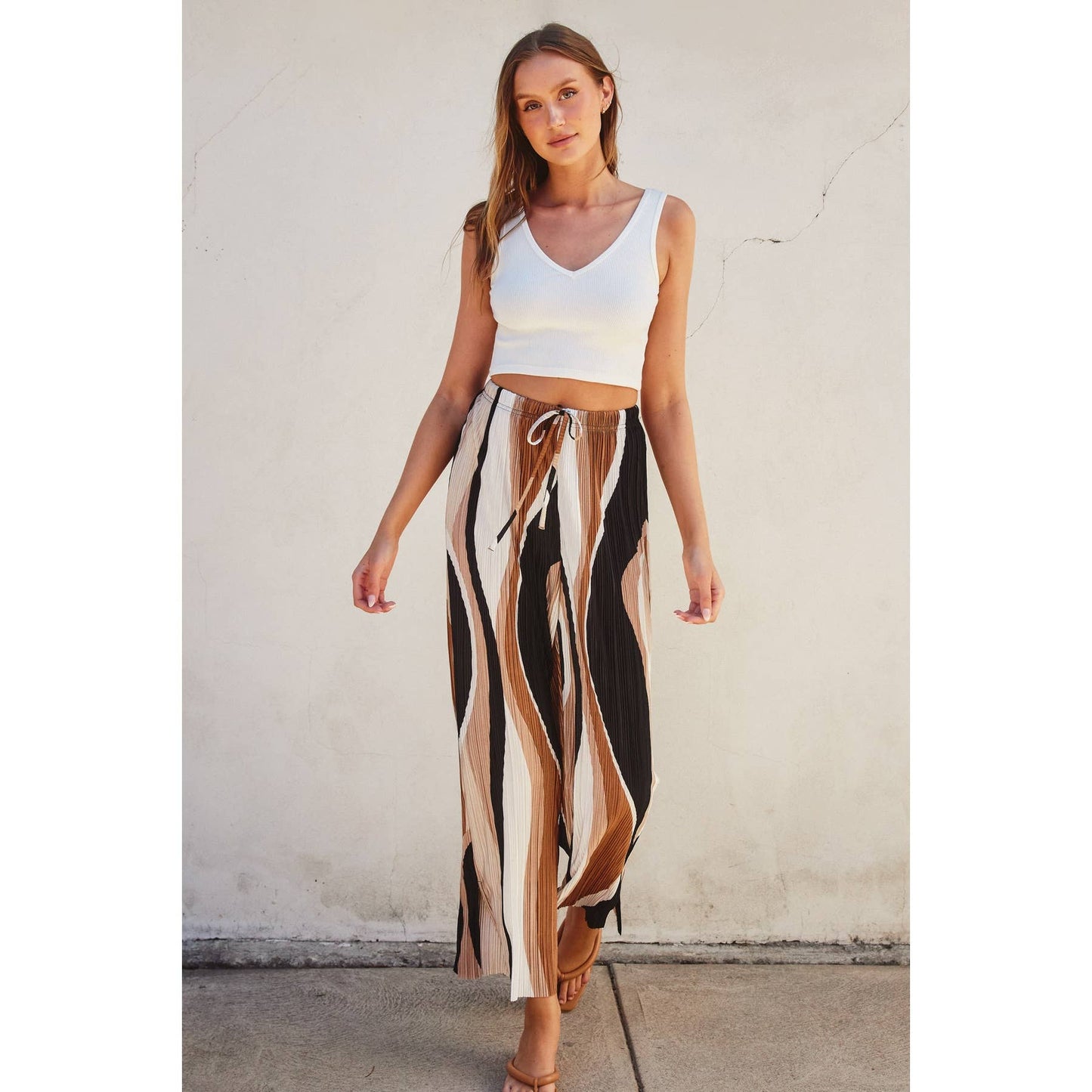 Wave Print Pleated Wide Leg Pants